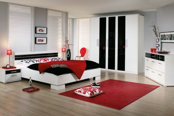 several_pictures_of_Single_women_bedroom_ideas_1763.jpg